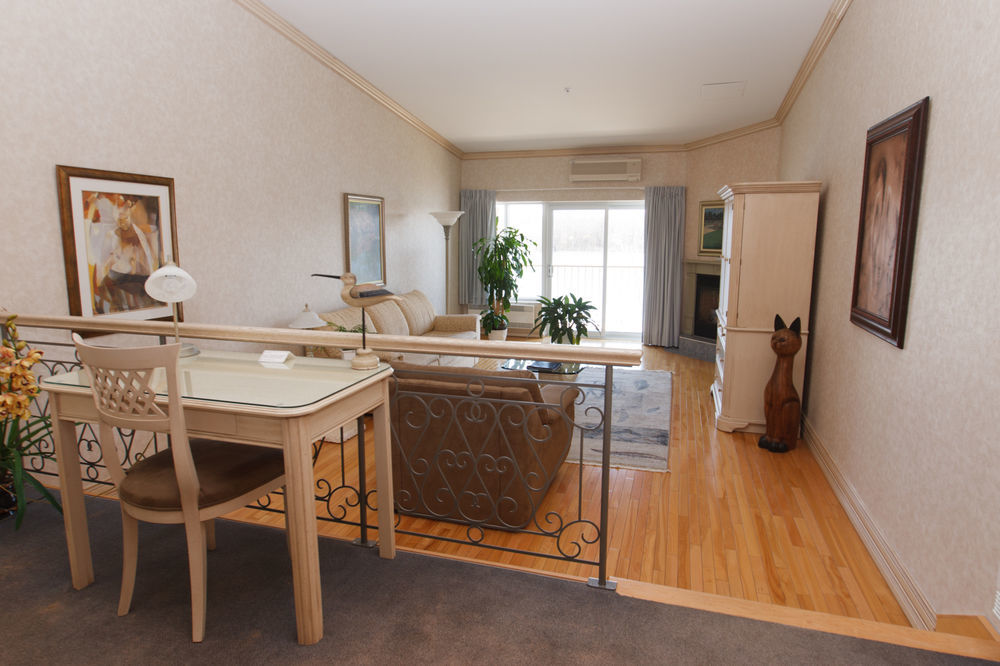 Hotel Les Trois Tilleuls Saint-Marc-sur-Richelieu Εξωτερικό φωτογραφία